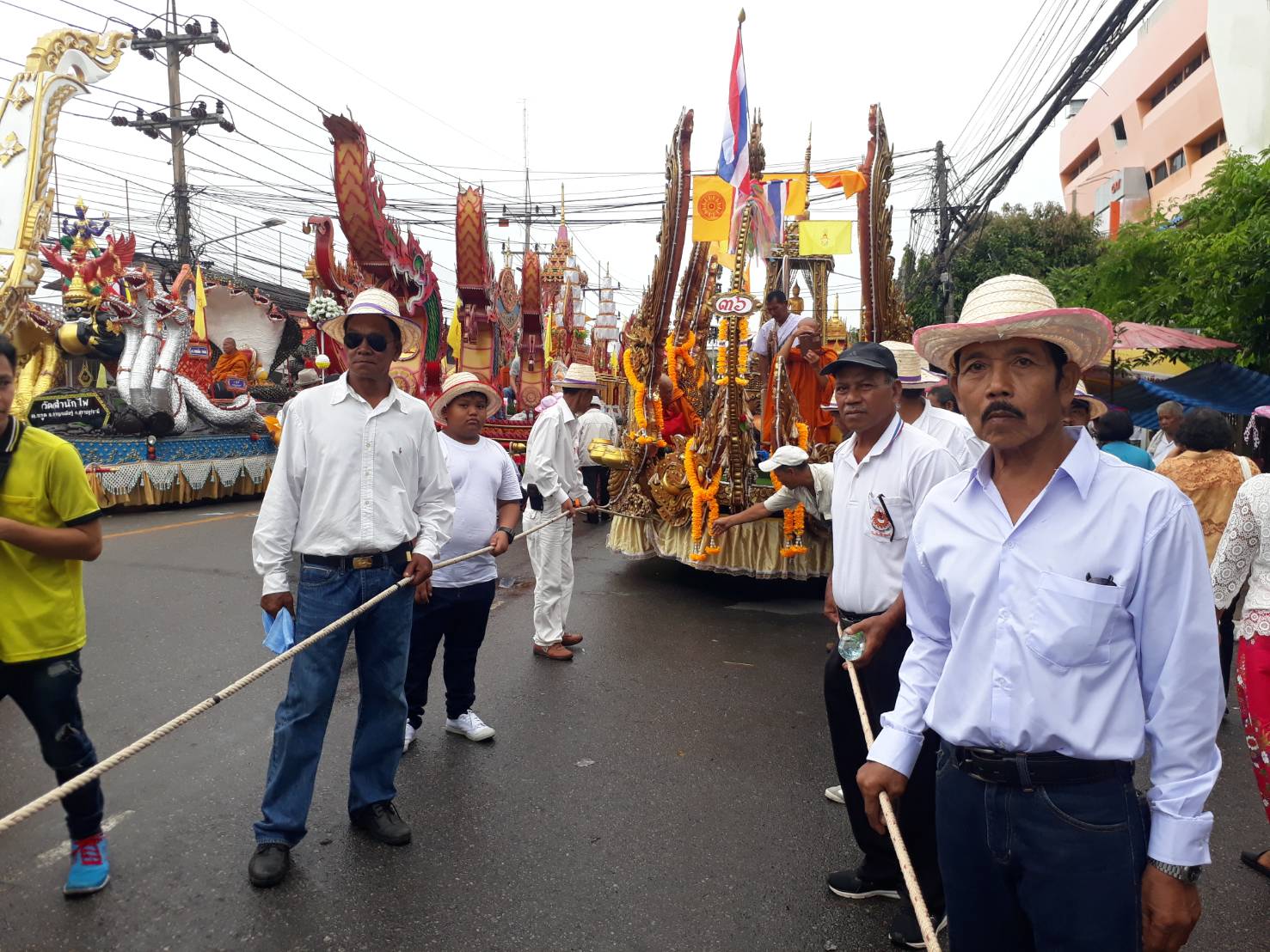 ประเพณีชักพระ ทอดผ้าป่า แข่งเรือยาว จังหวัดสุราษฎร์ธานี ประจำปี 2562